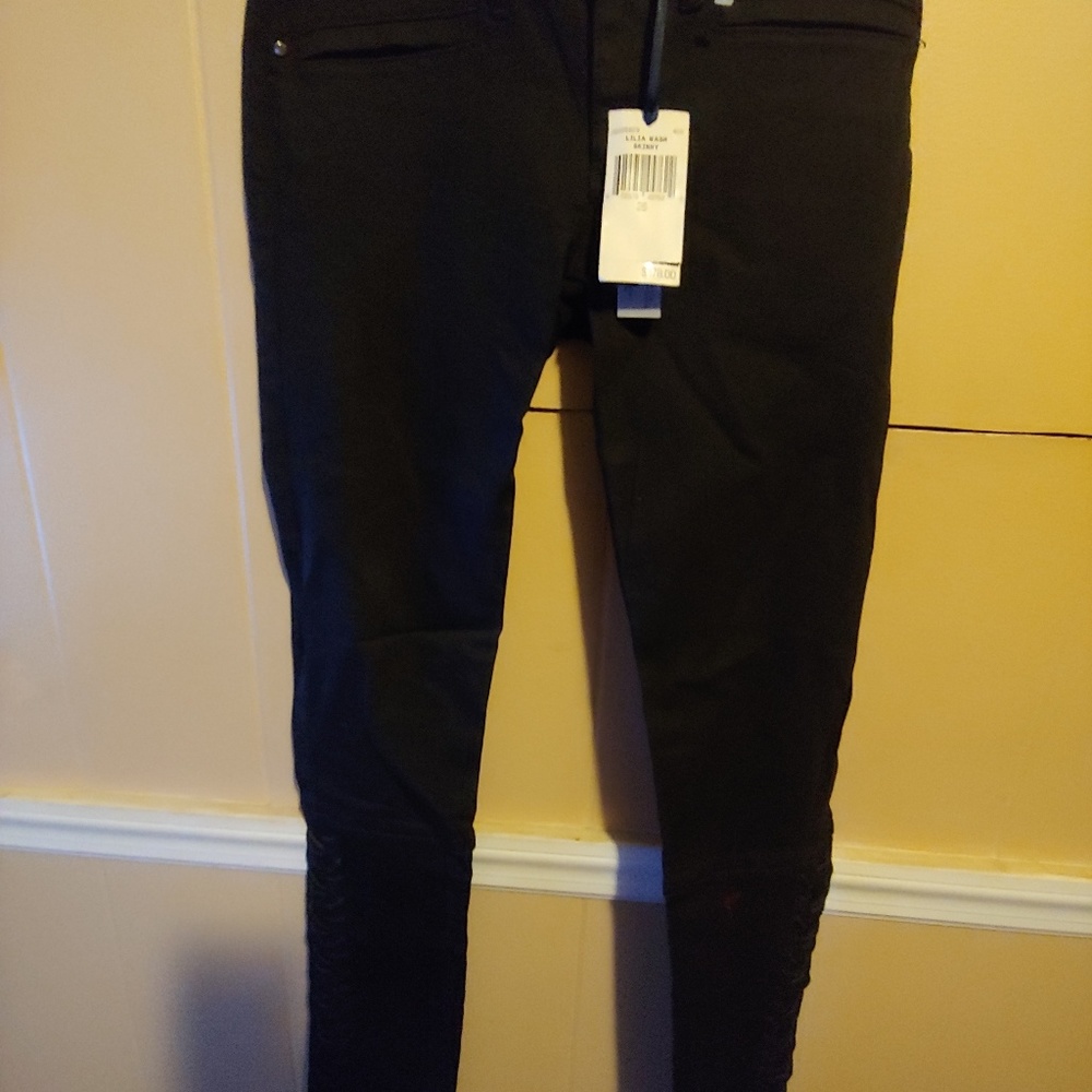 NWT JUICY CULTURE BLACK SKINNY JEANS SZ 26